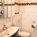 Modern, Fully Equipped Apartment, Ideal For Messe Fair Hannover