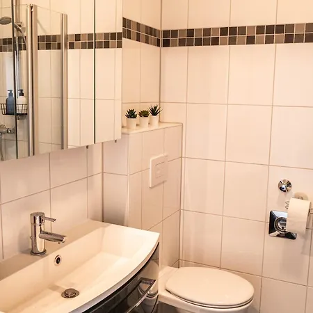 Modern, Fully Equipped Apartment, Ideal For Messe Fair هانوفر
